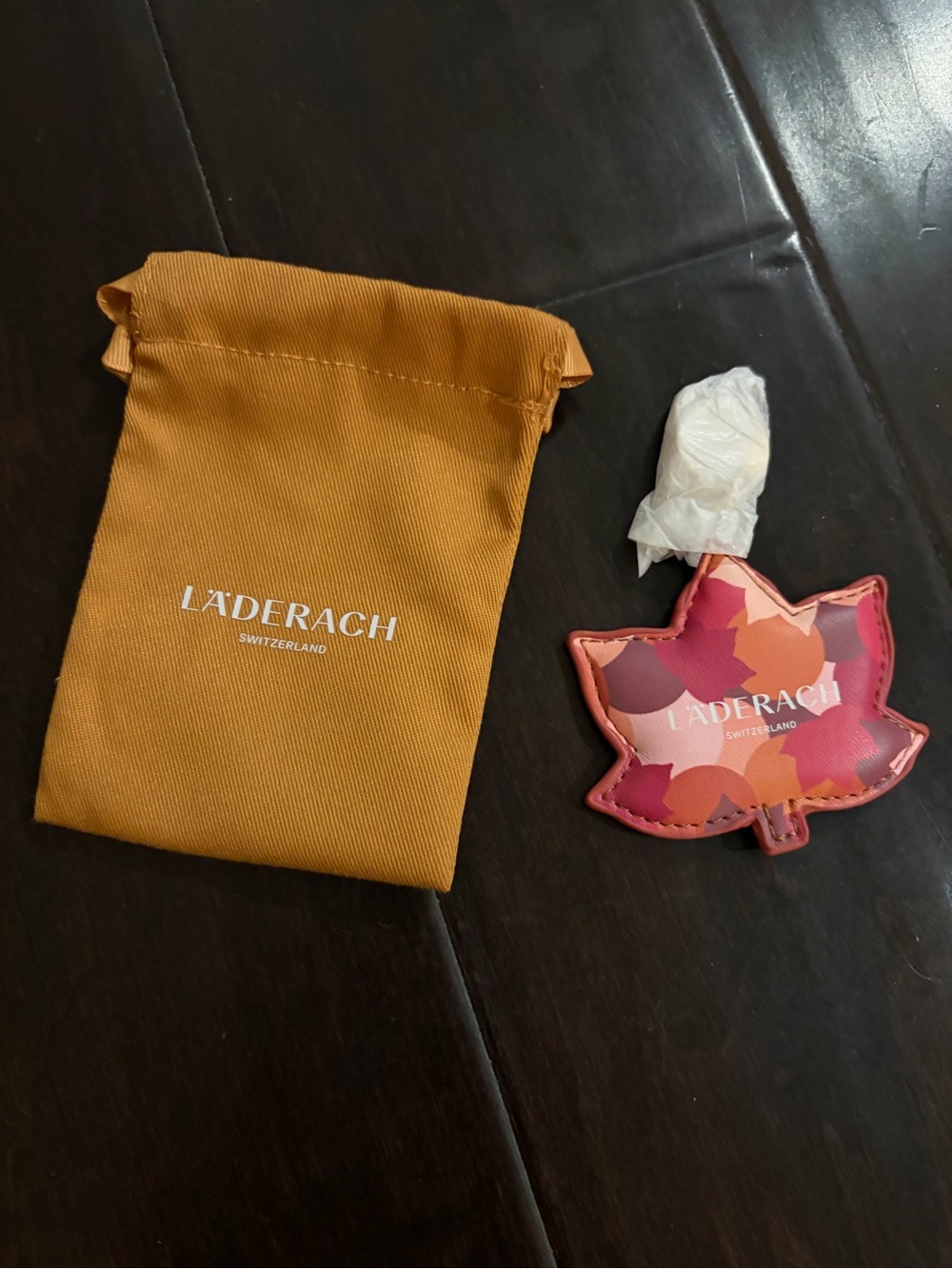 NEW Laderach Switzerland Leaf Keychain